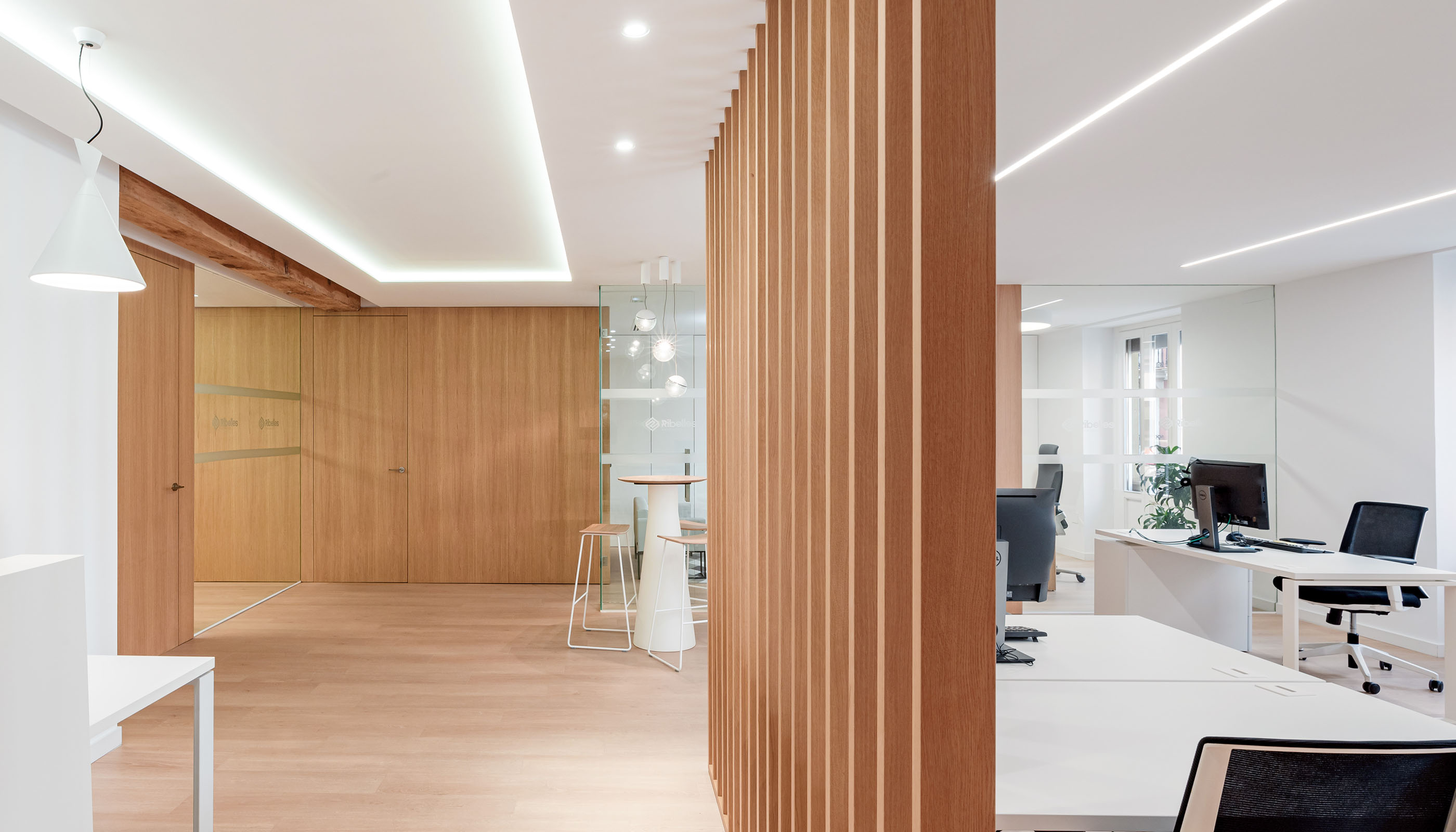 Proyecto realizado por ESTUDIO ARQUITECTURA Y DISEÑO - IGM ARQUITECTURA GANDIA